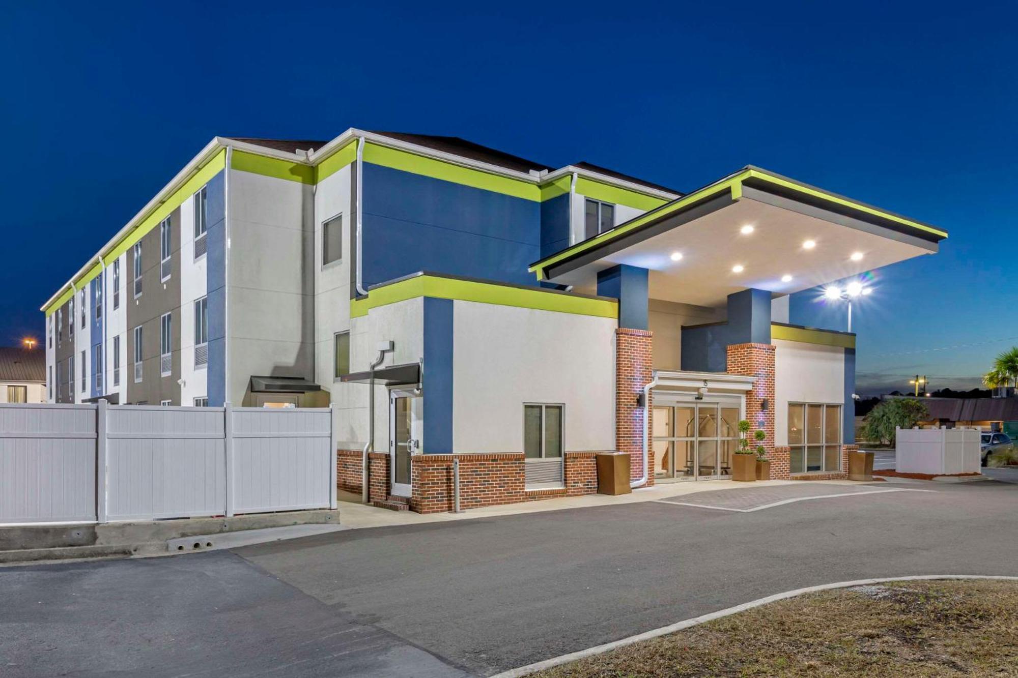 Comfort Inn & Suites Brunswick Luaran gambar